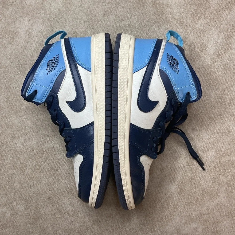 Nike Jordan 1 Retro OG High Obsidian Blue Sneakers 555088-140 GS‎ Sz 2.5 Youth